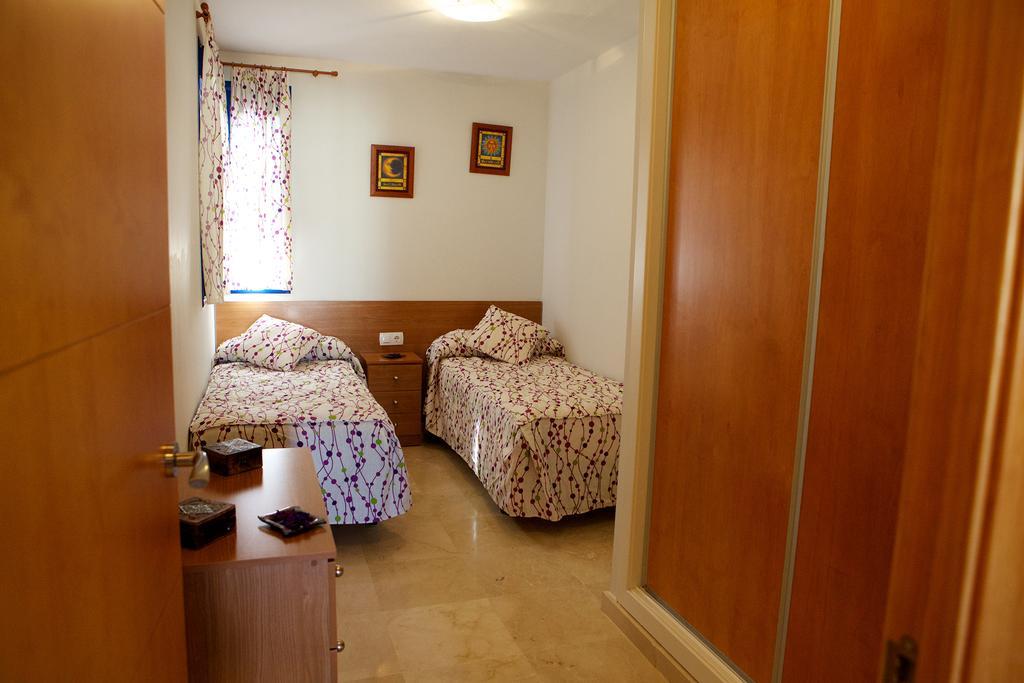 Apartamento Los Patos ベナルマデナ エクステリア 写真