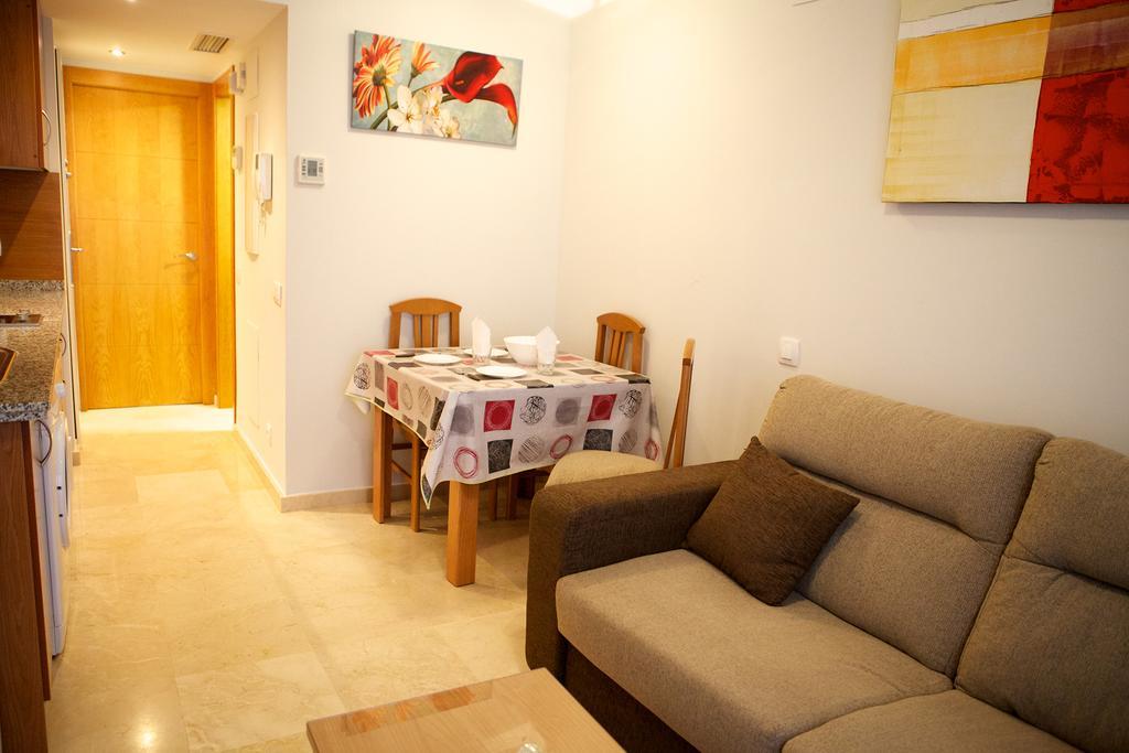 Apartamento Los Patos ベナルマデナ エクステリア 写真
